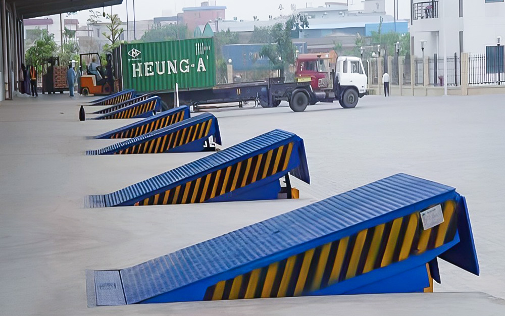 Nivelador de muelle para planta procesadora de hongos RuYang