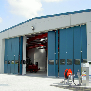 Puerta de hangar plegable corrediza