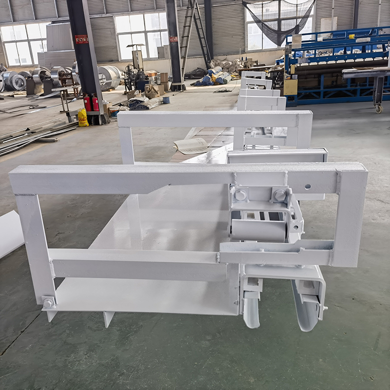 Puerta de hangar plegable deslizante